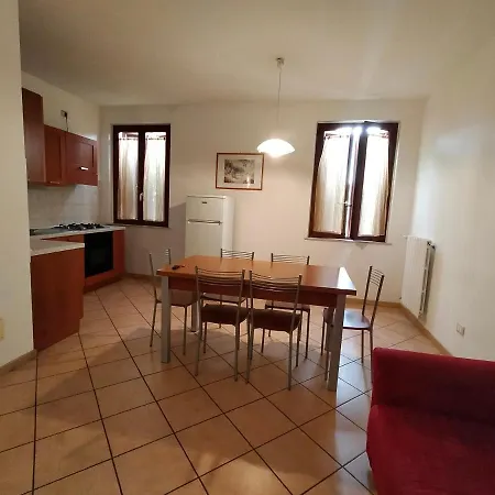 Ferienwohnung Borgo Antico San Felice del Benaco Exterior foto