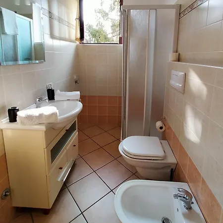 Ferienwohnung Borgo Antico San Felice del Benaco Exterior foto