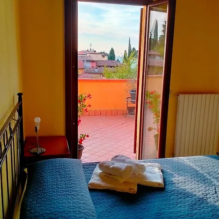 Ferienwohnung Borgo Antico San Felice del Benaco Exterior foto