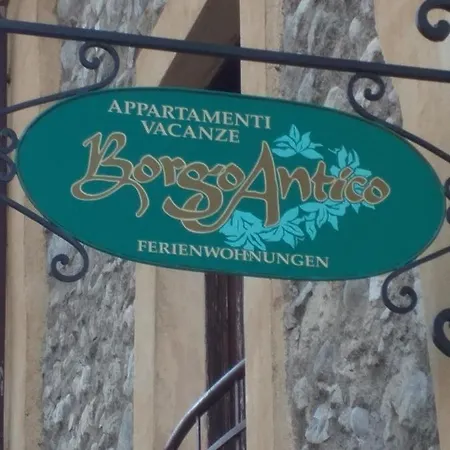 Ferienwohnung Borgo Antico San Felice del Benaco Exterior foto